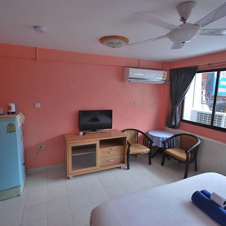 Kingfisher House & Bar Pattaya Exterior foto